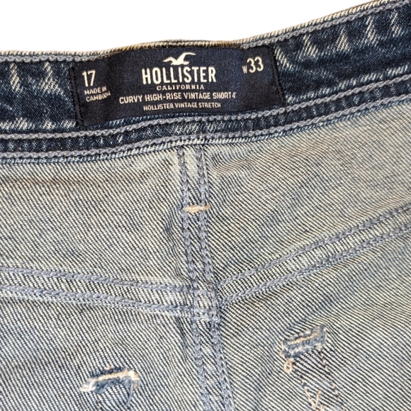 NWOT Hollister Curvy High Rise Vintage Shorts, Size 17/33 - Picture 4 of 7